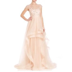 This apricot princess dress is really super beautiful, size 4 worn once.